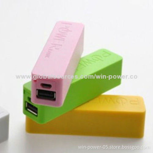 Power Banks, 8,800mAh Capacity with CE, FCC, RoHS Guaranteed Marks